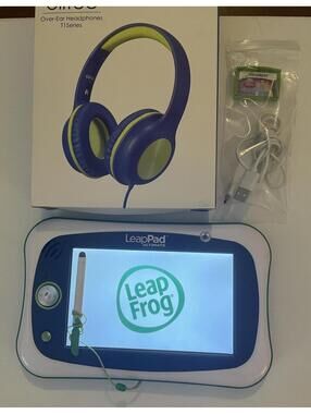 LeapFrog LeapPad Ultimate Kids Tablet with Olitech Over-Ear Headphones and Stylu